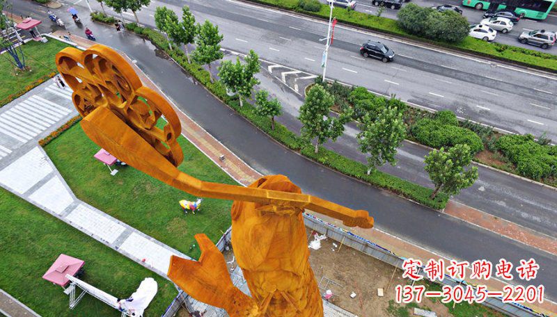 福建钥匙象征,情感绽放——中领雕塑精制铜钥匙雕塑