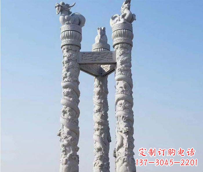福建中领雕塑推出的高端盘龙柱石雕,是一种精美…