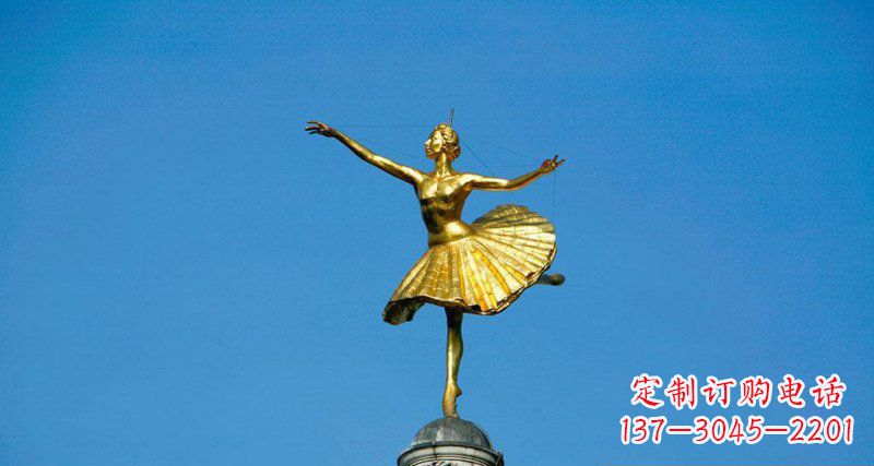 福建广场跳芭蕾舞的西方女人景观铜雕