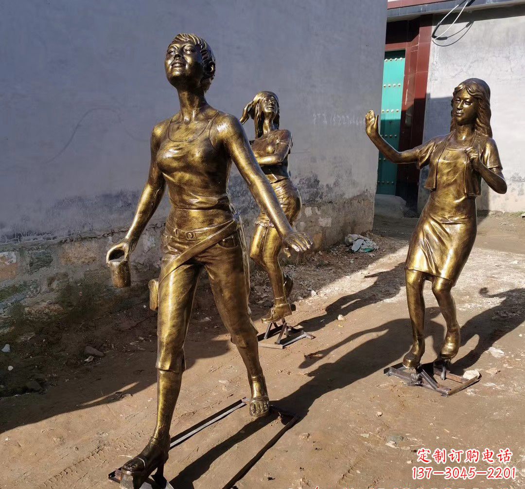 福建逛街美女人物铜雕