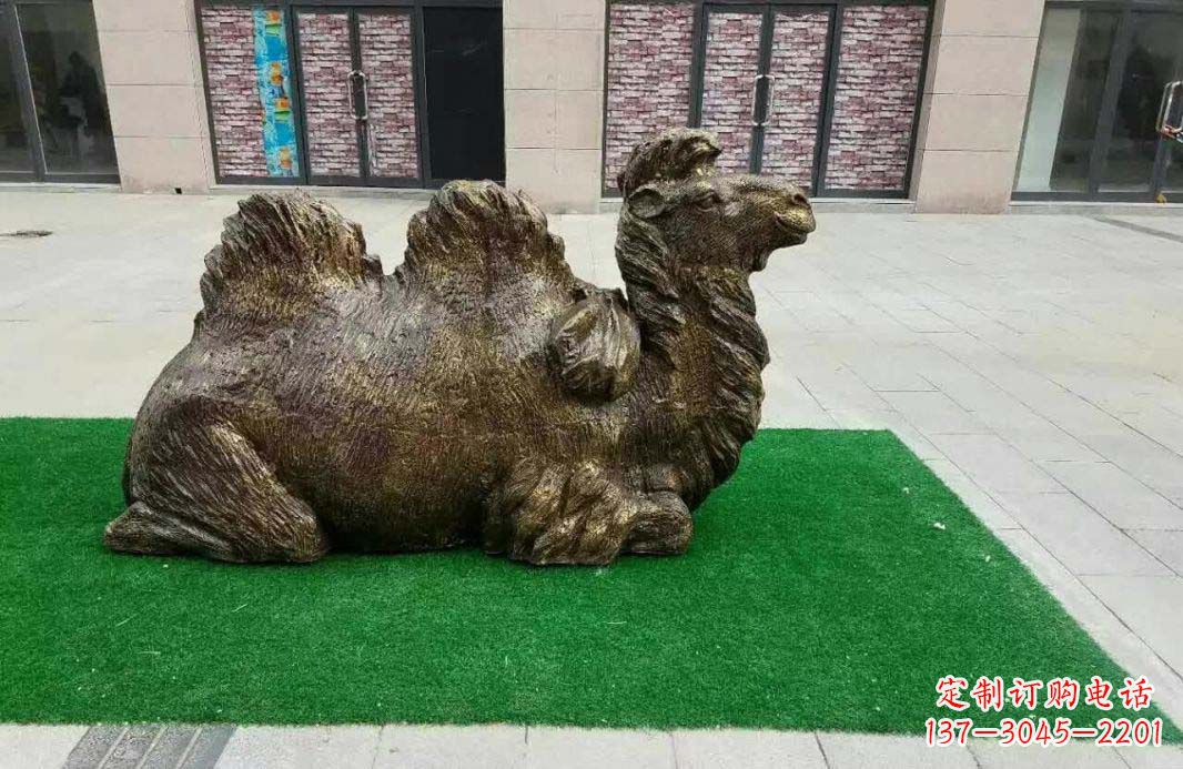福建完美艺术──骆驼跪姿铜雕