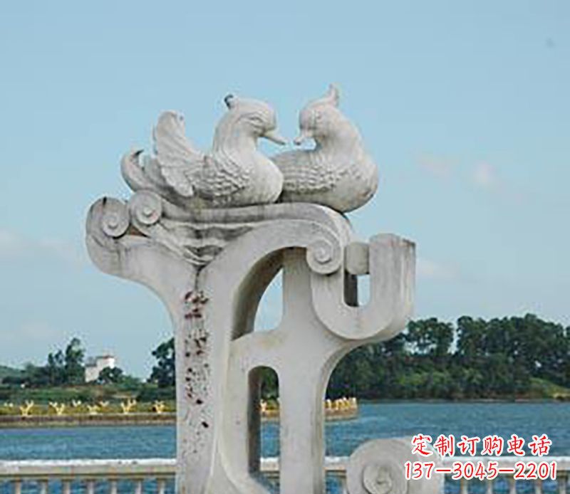 福建海边石雕鸳鸯景观是由中领雕塑提供的一种非…