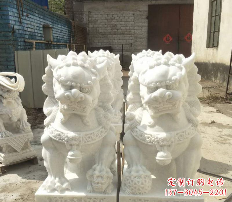 福建中领雕塑:绣球狮子石雕