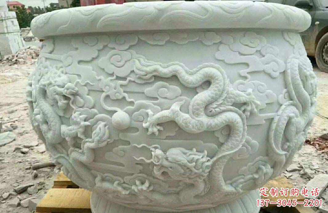 福建汉白玉龙浮雕水缸雕塑