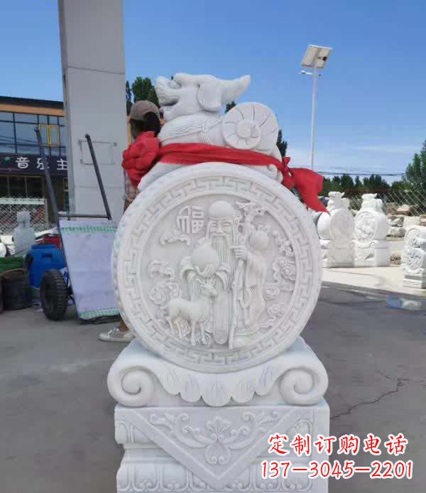 福建汉白玉貔貅石门墩雕塑