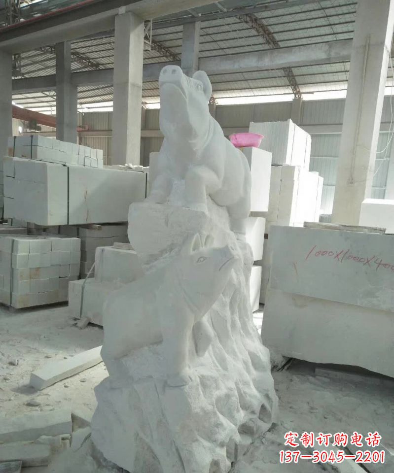 福建瑞颜祥彩汉白玉生肖猪雕塑
