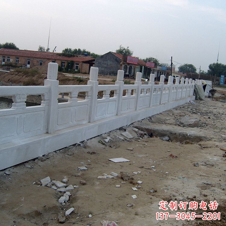 福建汉白玉石栏板雕塑---精湛工艺,细腻精美