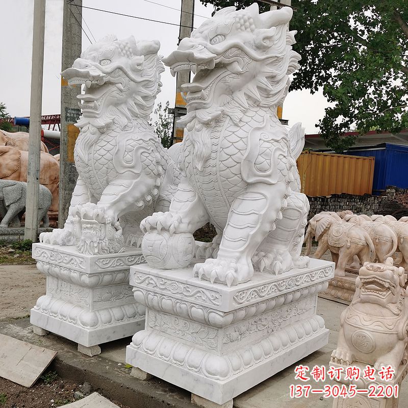 福建汉白玉石雕麒麟