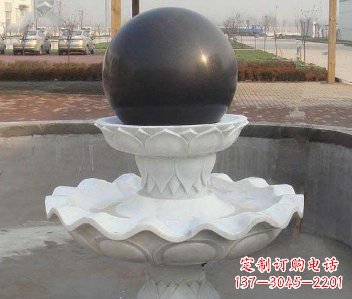 福建汉白玉小型风水球喷泉石雕