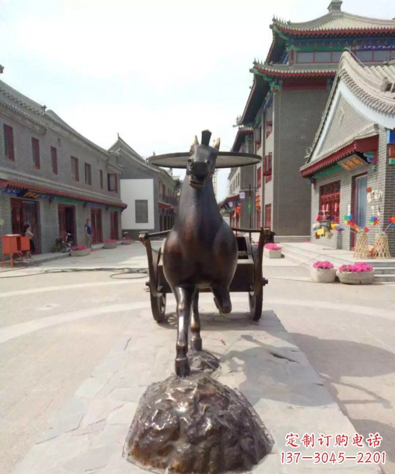 福建艺术装点的汉代马车——马车铜雕