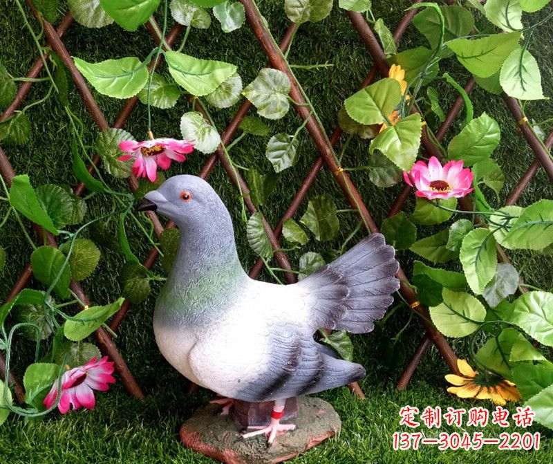 福建铁饰和平,艺术和爱的和平鸽雕塑