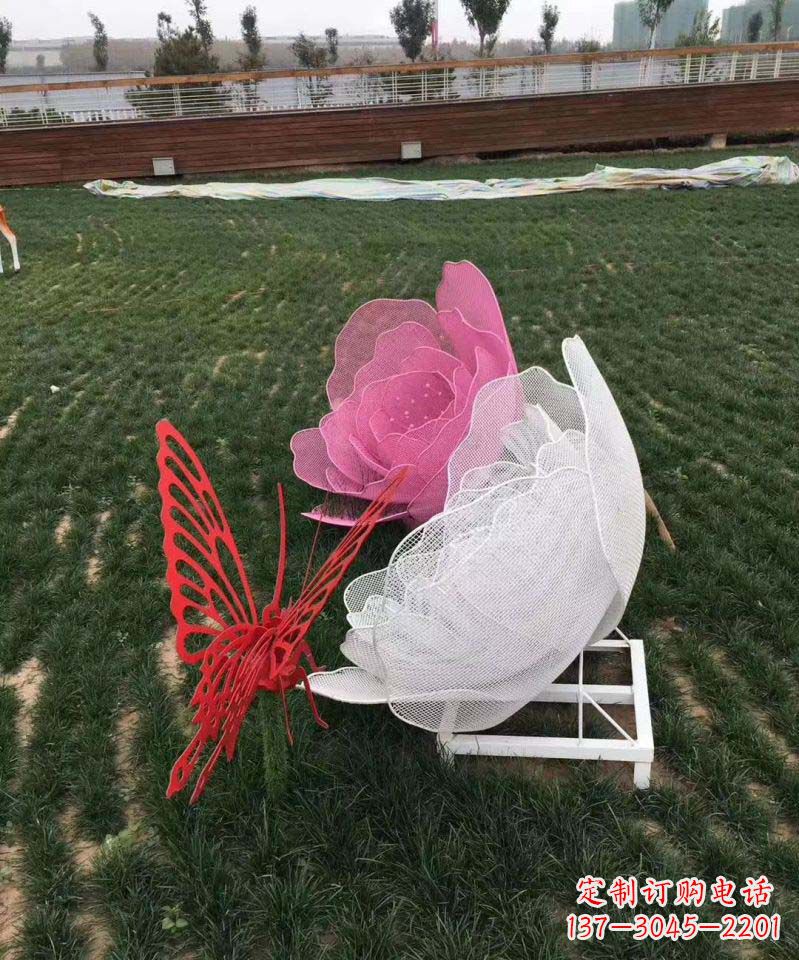 福建户外不锈钢铁艺蝴蝶花朵雕塑