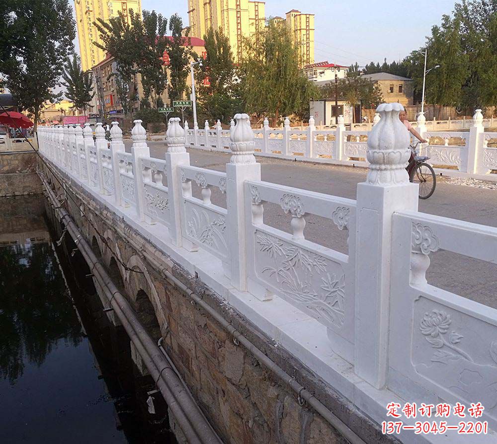 福建精美大气的城市栏板石雕