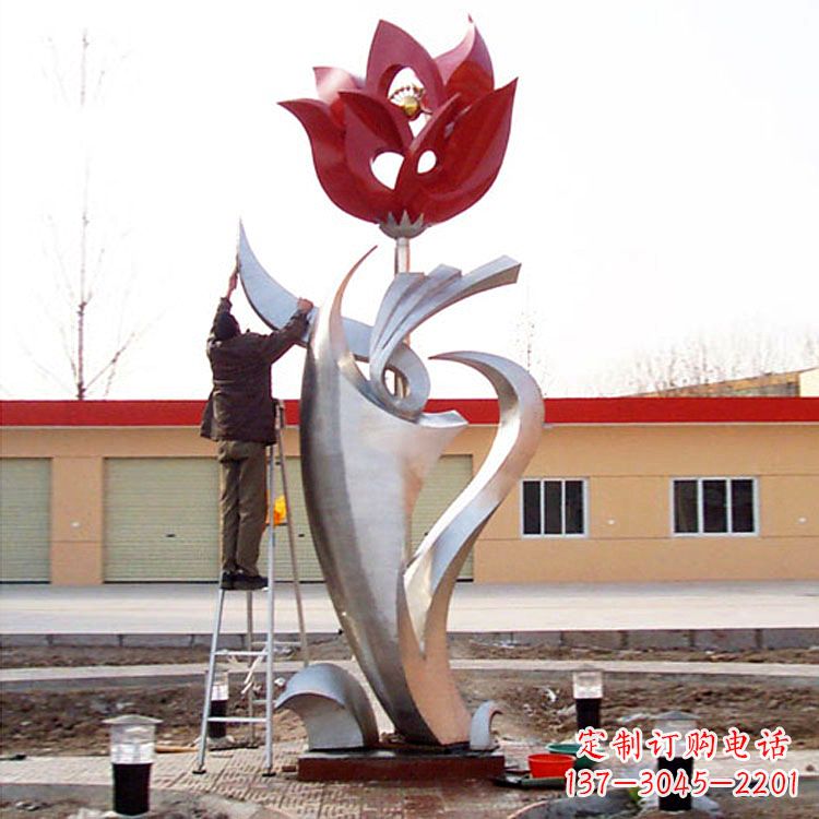 福建高端定制玫瑰花不锈钢大型雕塑