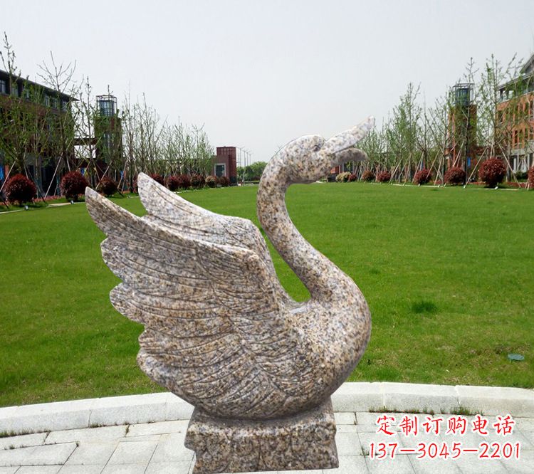 福建中领雕塑推出的浪漫喷水天鹅雕塑,它是一件…