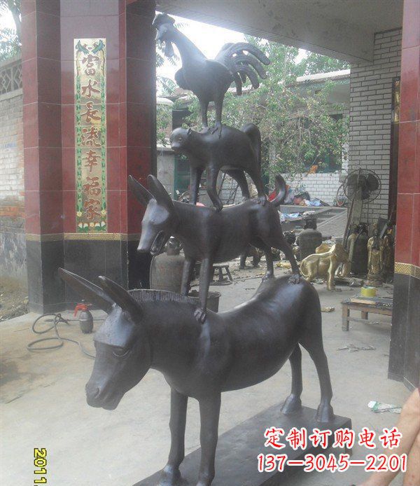 福建中领雕塑是一家专业的动物雕塑定制厂家，专…