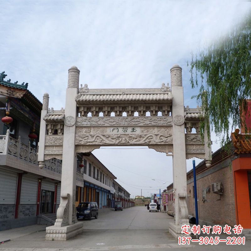 福建精美的汉白玉门石牌坊雕塑