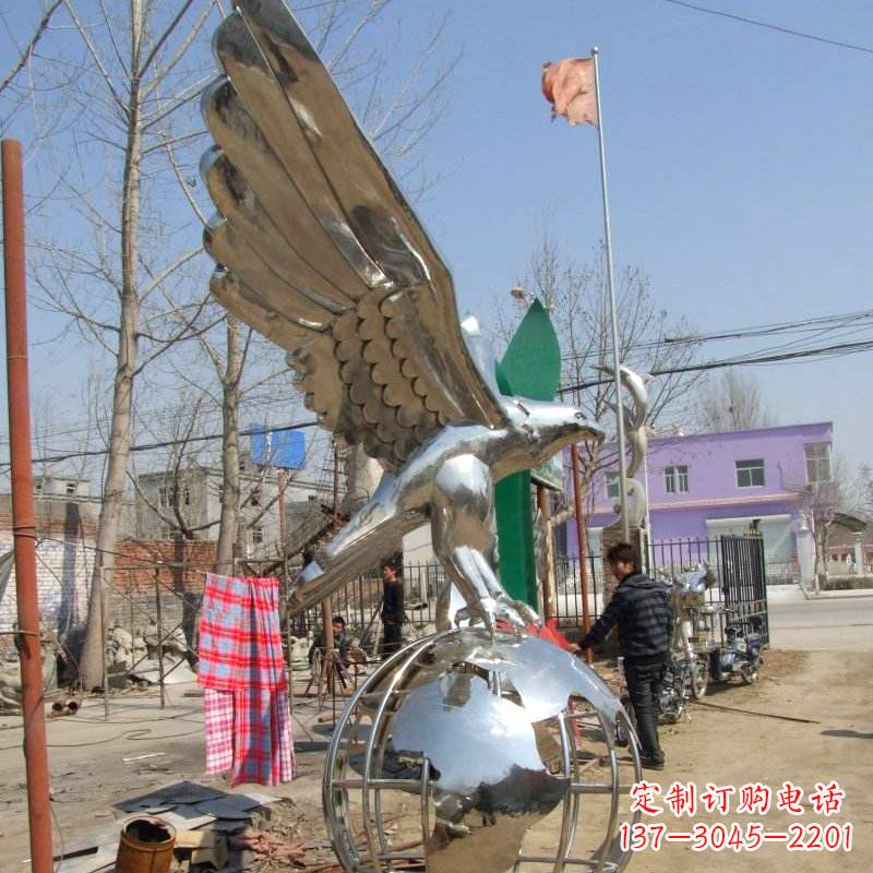 福建镜面老鹰不锈钢雕塑