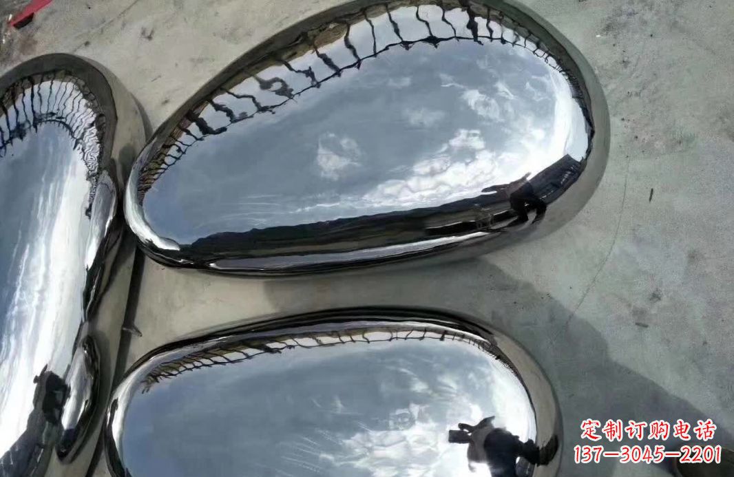 福建精美的水滴不锈钢雕塑