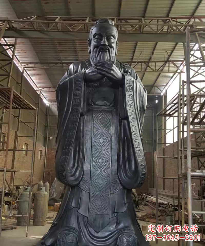 福建表彰传统文化,尊贵的孔子雕塑
