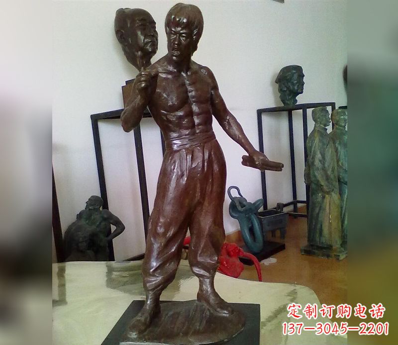 福建经典传奇-李小龙铜雕塑