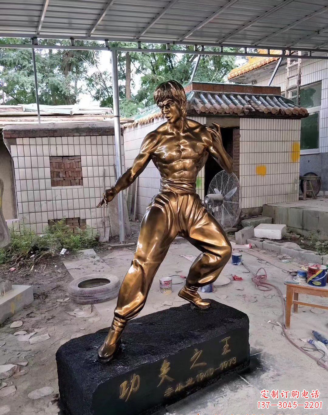 福建传承经典,荣耀李小龙——中领雕塑李小龙人物铜雕