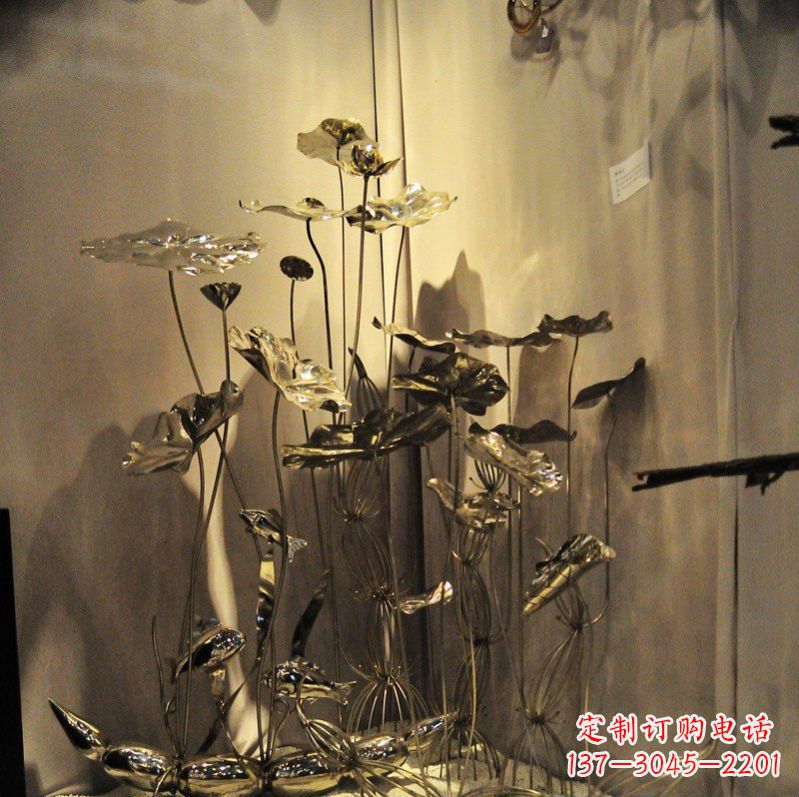 福建莲花雕塑-造型优雅,精致美观