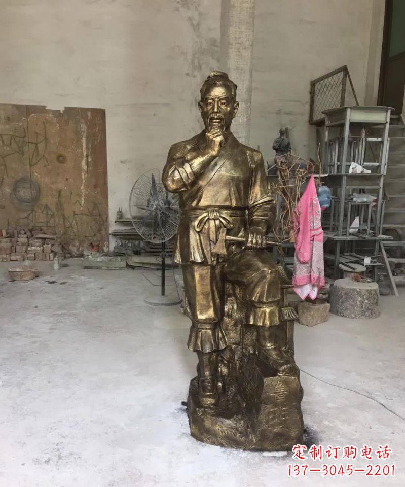 福建鲁班古代人物雕塑