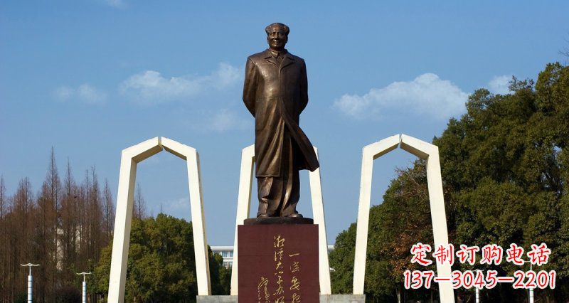 福建纪念性毛主席铜雕,您的精致礼物