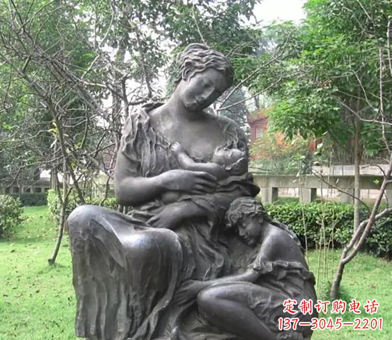 福建铸造母爱——母亲铜雕塑
