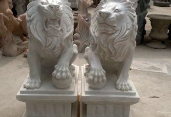 福建汇丰狮子石雕塑，装点商业场所的象征