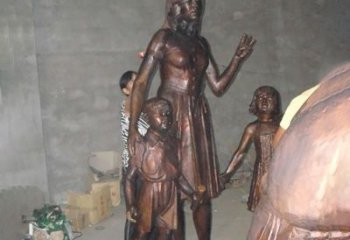 福建中领雕塑非常荣幸推出一款特别的母亲雕塑，…
