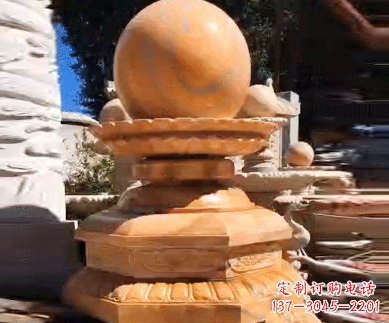 福建喷泉里的石材雕塑