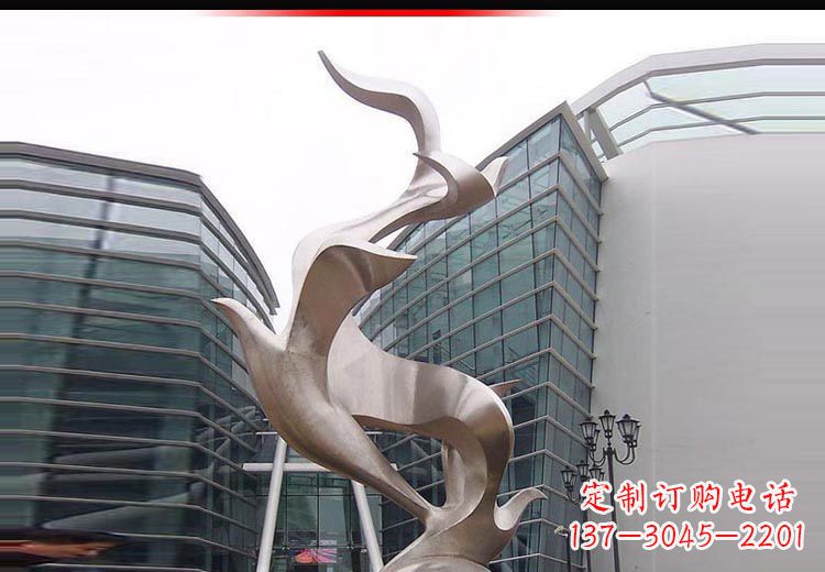 福建不锈钢雄鹰雕塑,永久定制精美景观
