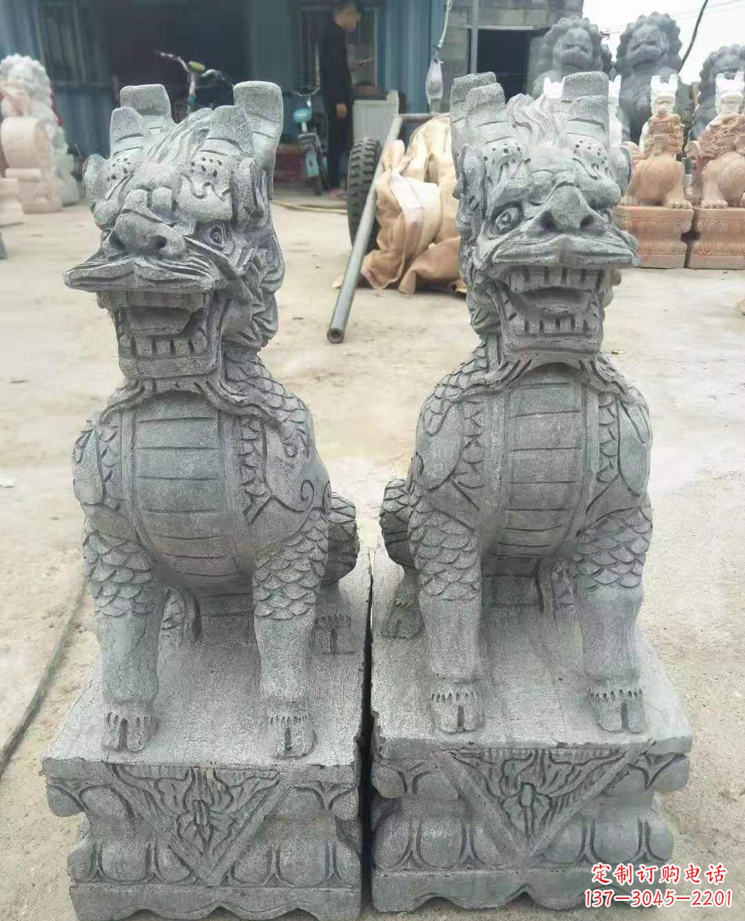 福建古典雅致的麒麟石雕