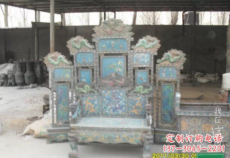 福建青铜仿古龙椅雕塑,精美传神