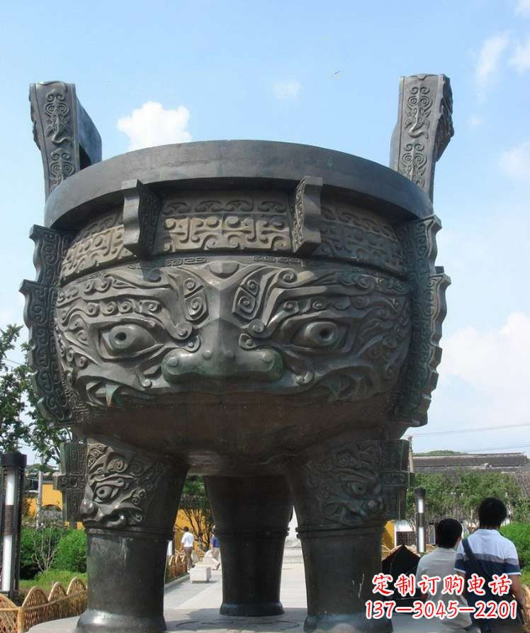 福建正宗青铜香炉三足铜鼎雕塑