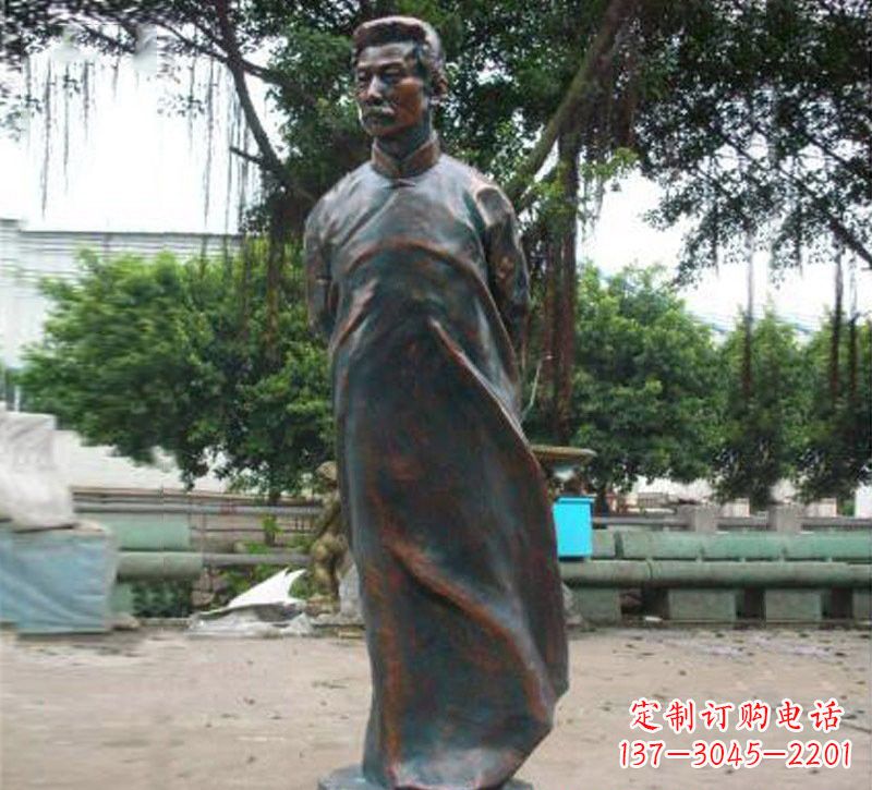 福建青铜雕塑,精致鲁迅雕像