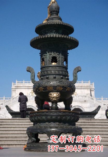 福建三足香炉铜雕唯美重现历史