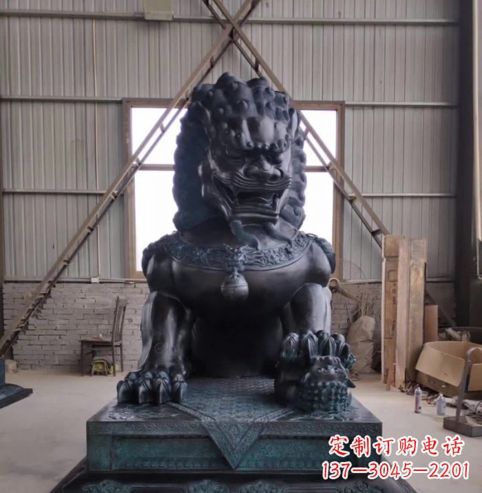福建中领雕塑狮子铜雕塑,壮丽展现王者之气!