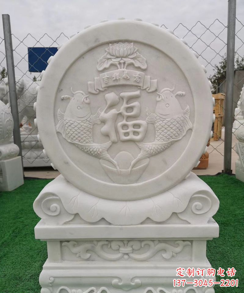 福建装饰福字图案的雕塑石门墩