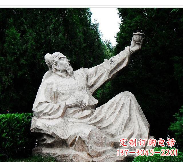 福建百花齐放的李白雕塑