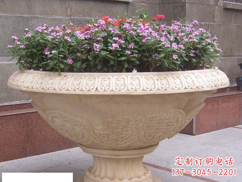 福建中领雕塑拥有多年的雕塑制作经验,特别是景…