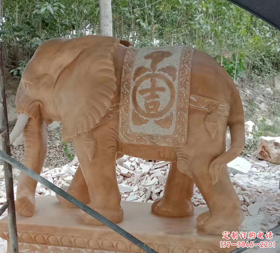 福建美观高雅的吉祥大象雕塑