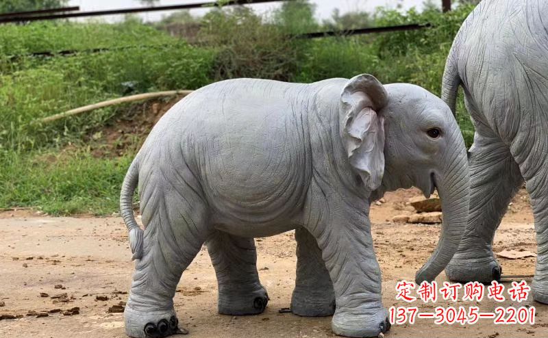 福建青石大象雕塑,典雅而又时尚