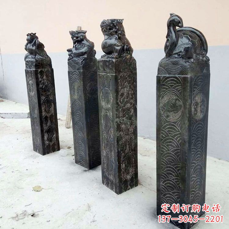 福建四方神兽青石仿古栓马柱