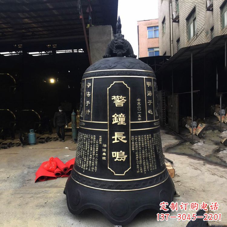 福建寺庙铜钟雕塑