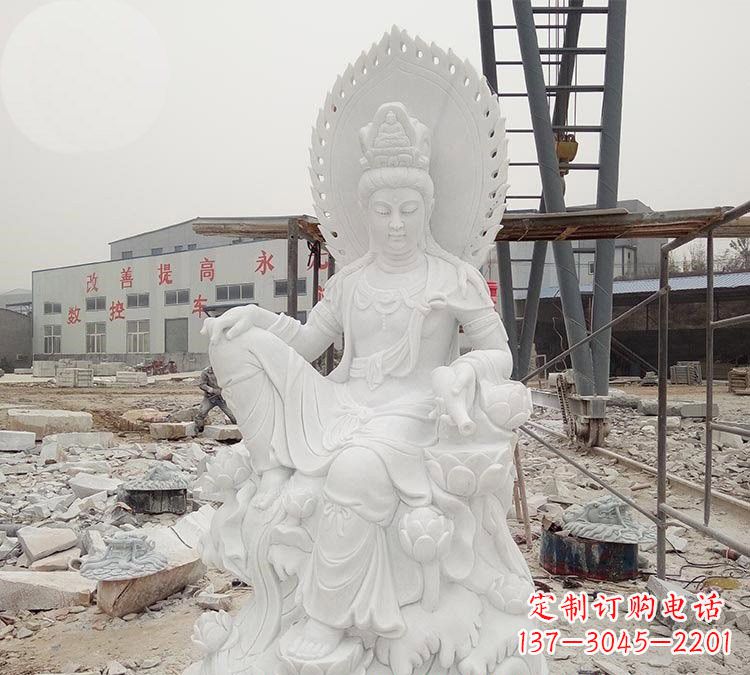 福建寺庙自在观音雕像