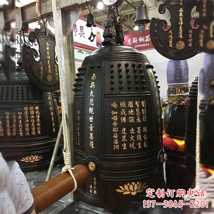福建寺院挂钟铜雕塑