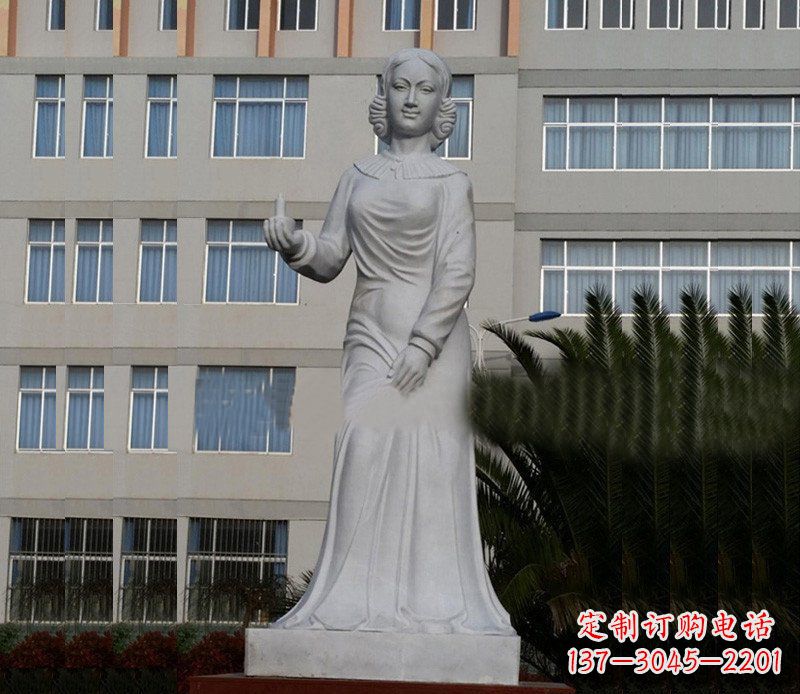 福建提灯天使弗洛伦斯·南丁格尔石雕 (2)